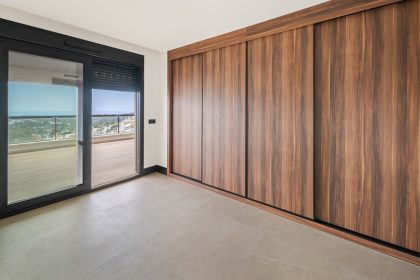 fcd4daad4985d73055824d9f3a99034b - 7