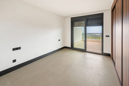 fcd4daad4985d73055824d9f3a99034b - 8