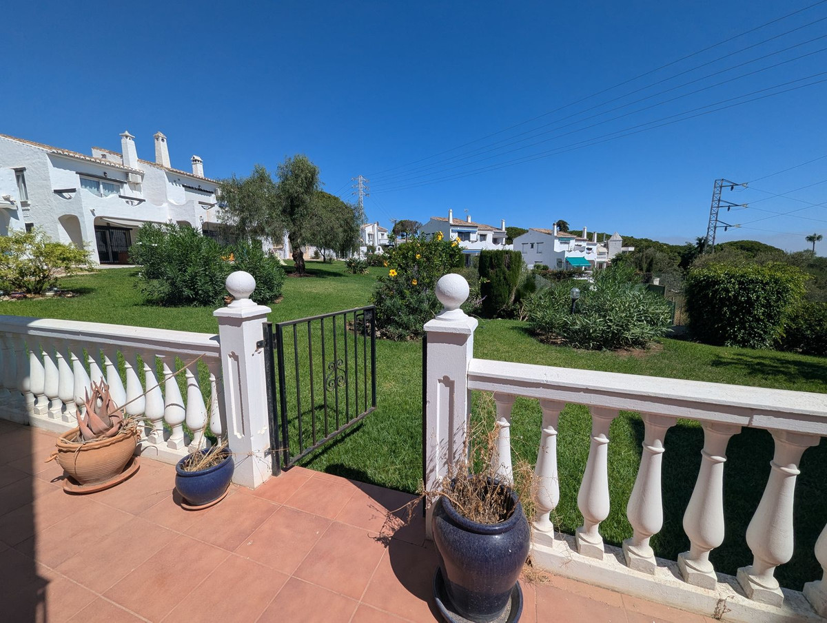 fcf338602a612eea9c297d6a44b095d3 - 19