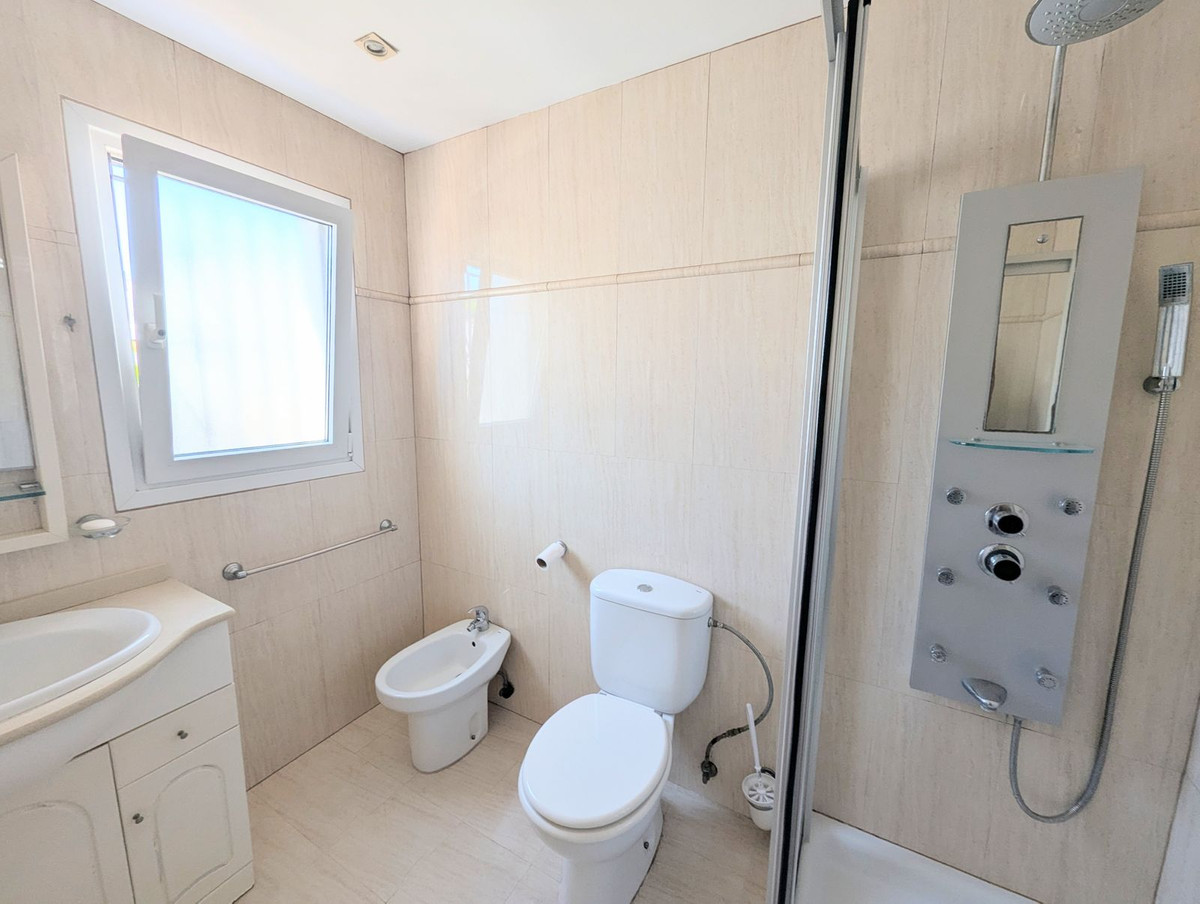 fcf338602a612eea9c297d6a44b095d3 - 29