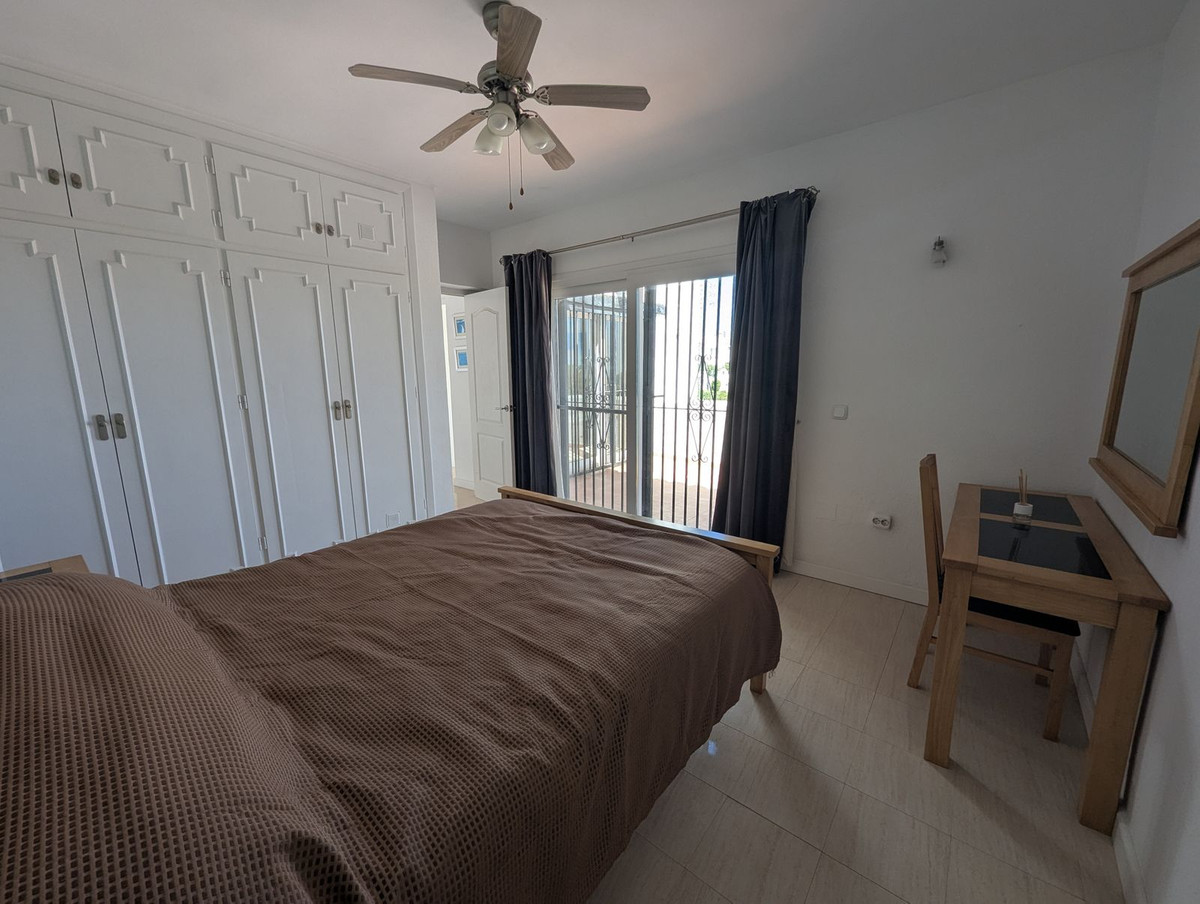 fcf338602a612eea9c297d6a44b095d3 - 31