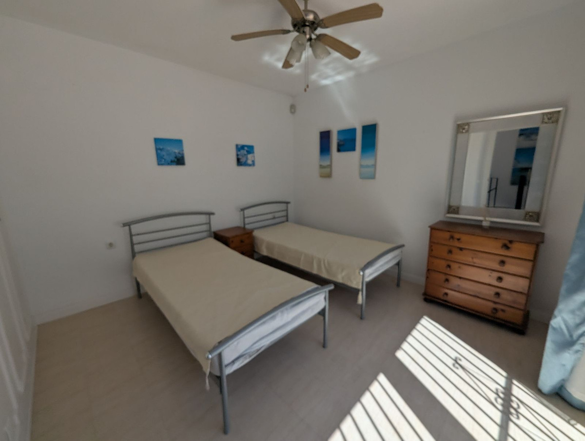 fcf338602a612eea9c297d6a44b095d3 - 40