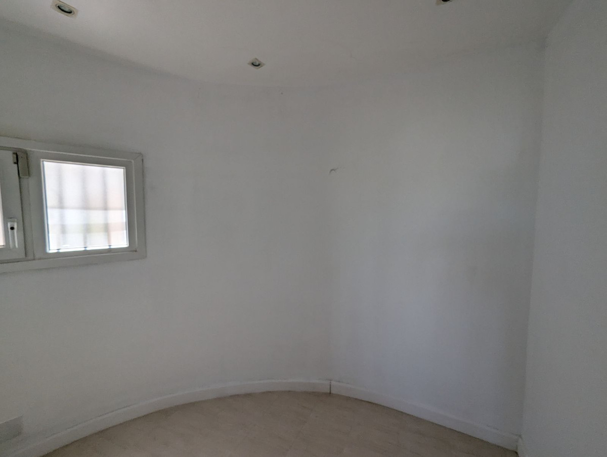 fcf338602a612eea9c297d6a44b095d3 - 48