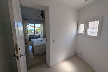 fcf338602a612eea9c297d6a44b095d3 - 49