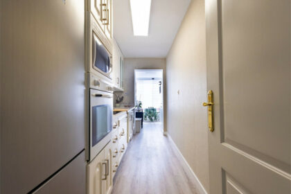 fd18129bdb202b4f963f22d5ad8ef1d1 - 13