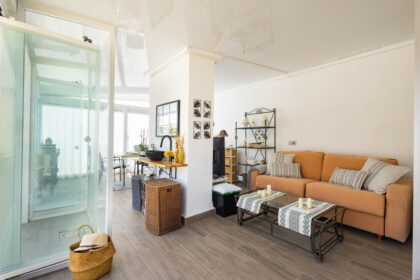 fd18129bdb202b4f963f22d5ad8ef1d1 - 15