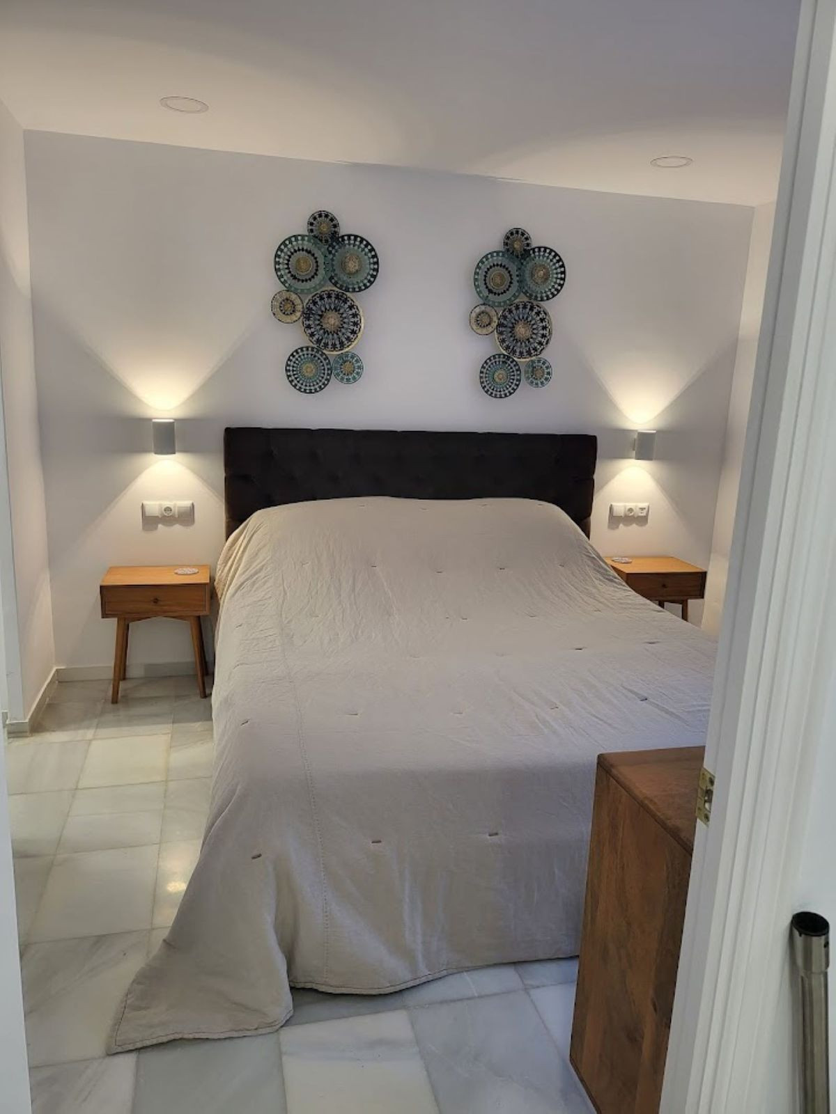 fd3aa3341c287c576548e07bb511c7ac - 12