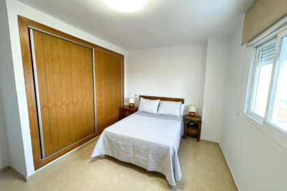 fd55b0921400374bef0b6c2923b1fa28 - 12