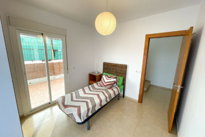 fd55b0921400374bef0b6c2923b1fa28 - 15