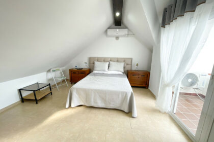 fd55b0921400374bef0b6c2923b1fa28 - 22