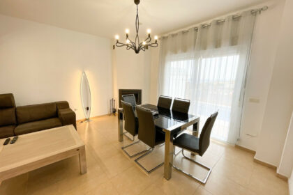 fd55b0921400374bef0b6c2923b1fa28 - 3