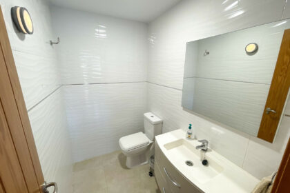 fd55b0921400374bef0b6c2923b1fa28 - 7