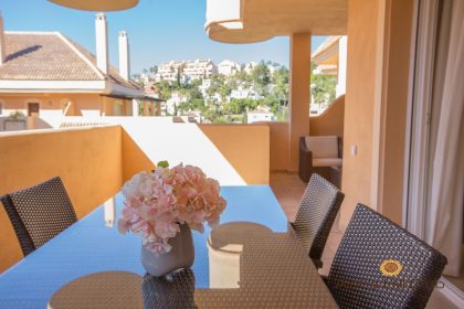 fd74cb0f8ec0be17a2c136a6688d02fc - 2