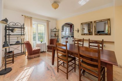 fdfc495d594fbd640ad2e209865f5fb2 - 19