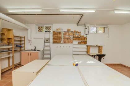 fdfc495d594fbd640ad2e209865f5fb2 - 38