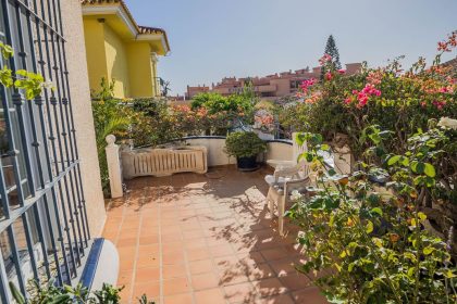 fdfc495d594fbd640ad2e209865f5fb2 - 45