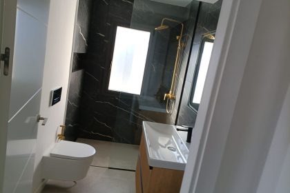 fdfd68cf088fbbd17691d56c532cf339 - 51