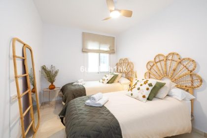 fe2cf11dfad9b7d982e0e5508a4d6b73 - 13