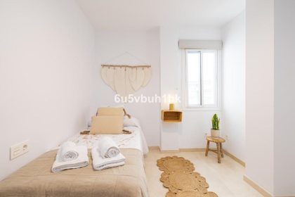 fe2cf11dfad9b7d982e0e5508a4d6b73 - 16