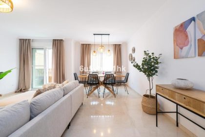 fe2cf11dfad9b7d982e0e5508a4d6b73 - 2