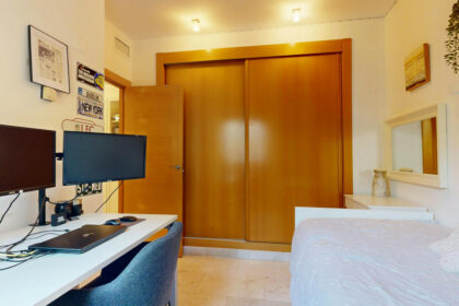 ff1509afa4978fc7030cf22d13fd8072 - 29