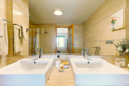 ff1509afa4978fc7030cf22d13fd8072 - 33