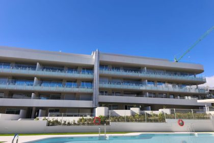 ff63515fdbcfab711bab6f1d8f65ec9b - 21