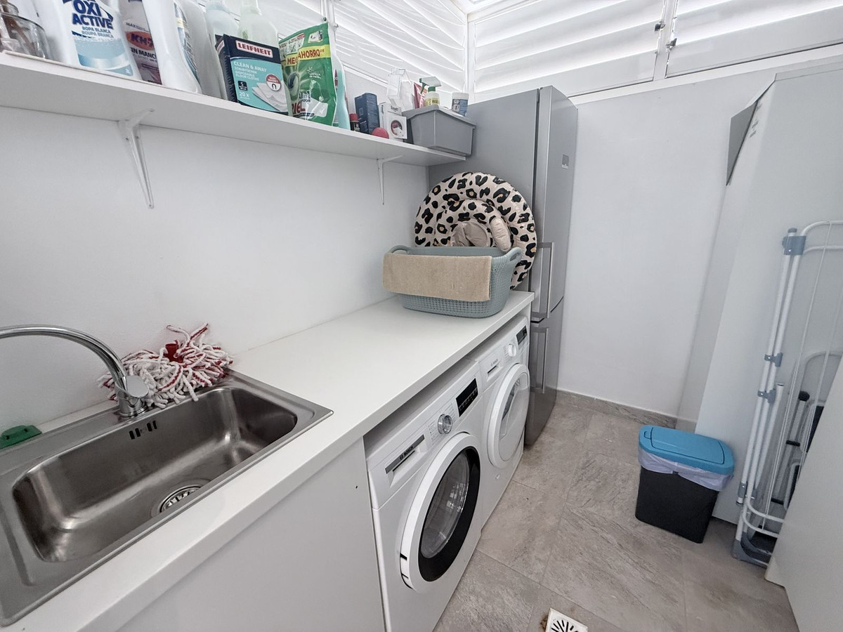 ff9117f8276c7238a8e57bc9383e5d2e - 34