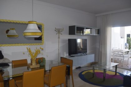 ffcfe9bfac7a0870e3d914a38753fc27 - 52