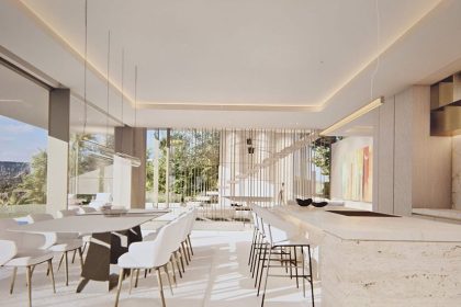 ffe3227f249afbdc7cd30a5374803540 - 9