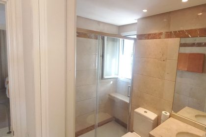 ffe9fe435b83b8dfa4783c040a575d01 - 21