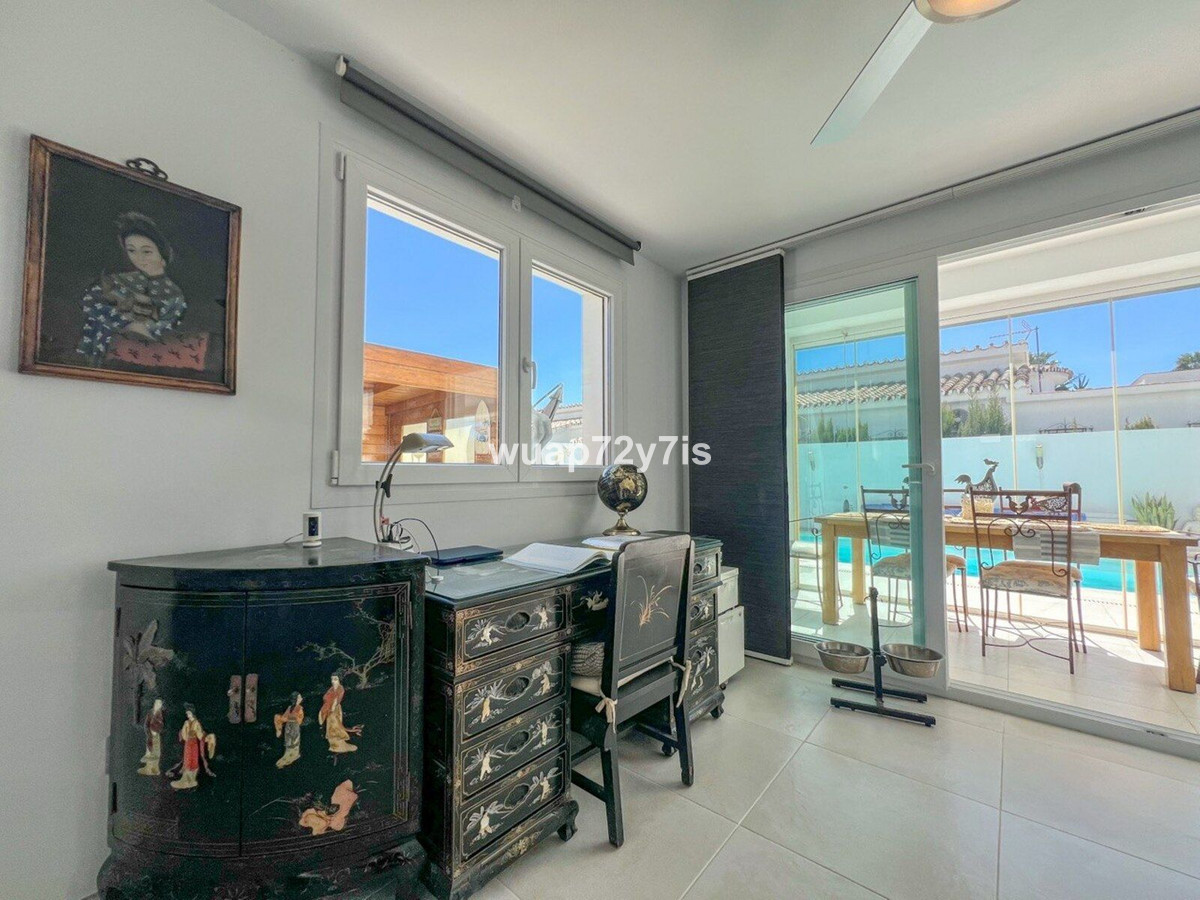 011ac8c3b0a3a7233134a618ecb4ab4c - 30