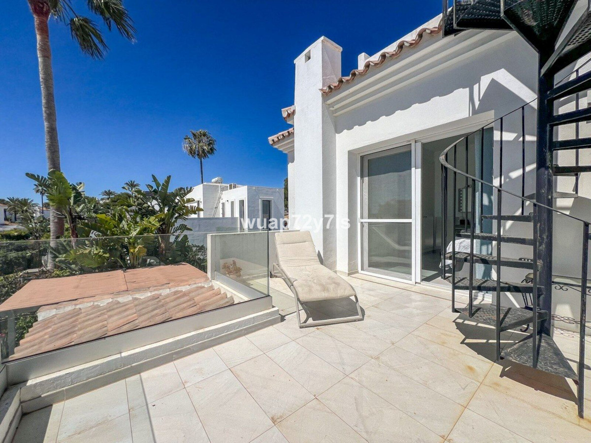 011ac8c3b0a3a7233134a618ecb4ab4c - 40