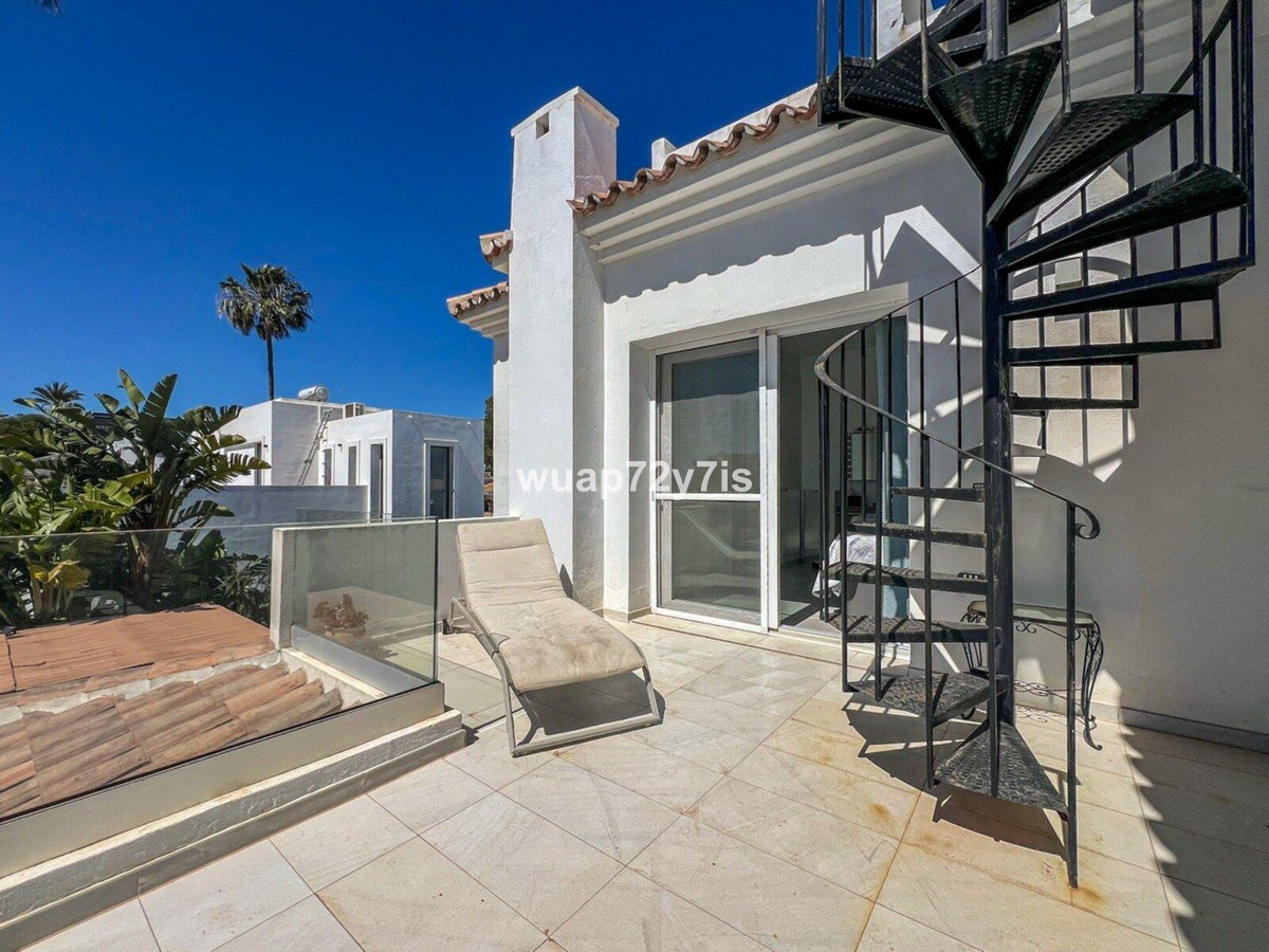 011ac8c3b0a3a7233134a618ecb4ab4c - 41