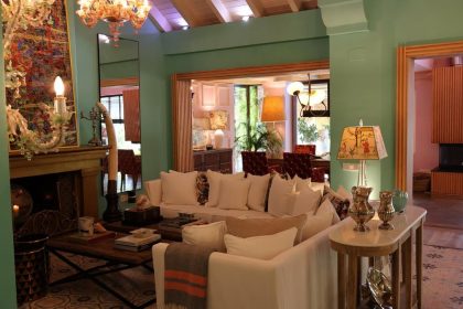 033fd3b97bbc0840ce22e187899651a0 - 19