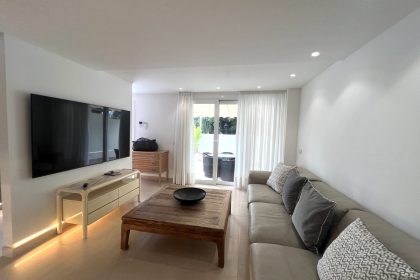 036635cdf0ef70df44650db3b83b8080 - 1