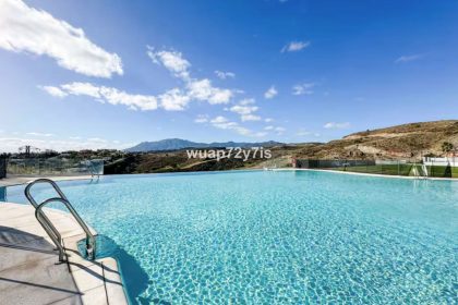 05ef814b496c28aef34541dd8750ca22 - 25