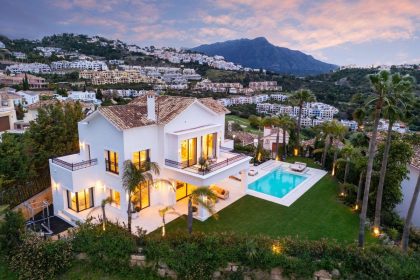 0a76e865a7ac69d34c861ceeb35b95f7 - 9