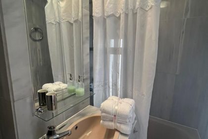 0a9d4d21d5d09be37b757cfbe3a43864 - 15