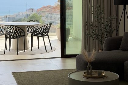 0cc677a05591c9c526f68eab098da84e - 9