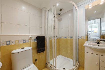 0ff6ea5376bc217248fda4a0351eb28a - 20