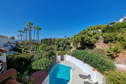 0ff6ea5376bc217248fda4a0351eb28a - 3