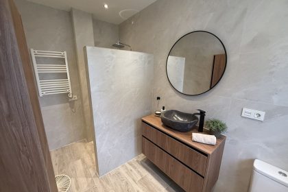 1249a0e1993bd68981f00670fc20f32f - 20