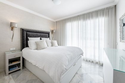 126704abdd1dee05a1b63cf4418f9e01 - 11