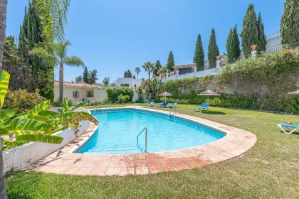 126704abdd1dee05a1b63cf4418f9e01 - 22