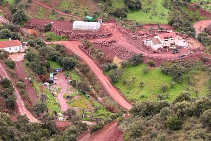 12af1f94f57c6e9fa565d14f738a8606 - 45