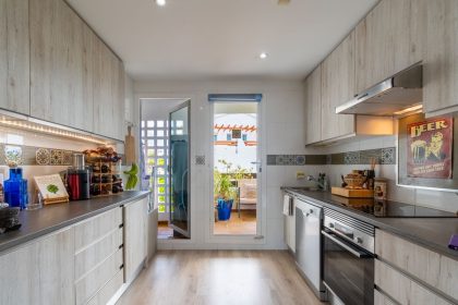 156637cbff8a72879fbbffe53af14d27 - 16