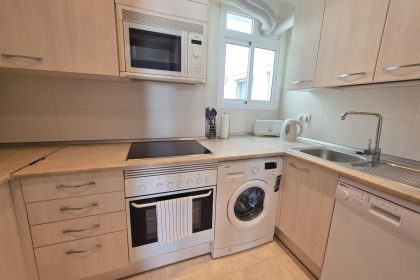 173e2aa15938dd425e38da9b80ac1483 - 1