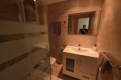 173e2aa15938dd425e38da9b80ac1483 - 13