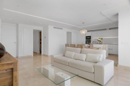 17c2be90e7191c9baa15c9115f156450 - 18